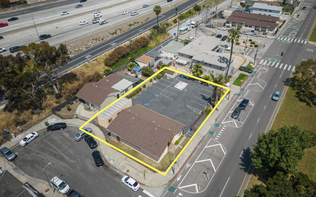 9825 S. Broadway, Los Angeles, CA 90003